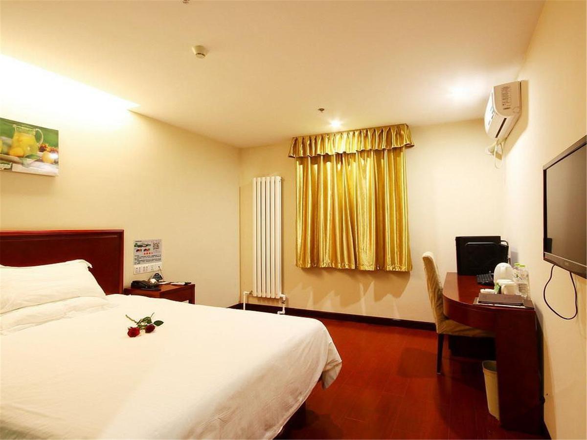 Greentree Inn Beijing Daxing Huangcun Qingyuan Road Metro Station Express Hotel ภายนอก รูปภาพ